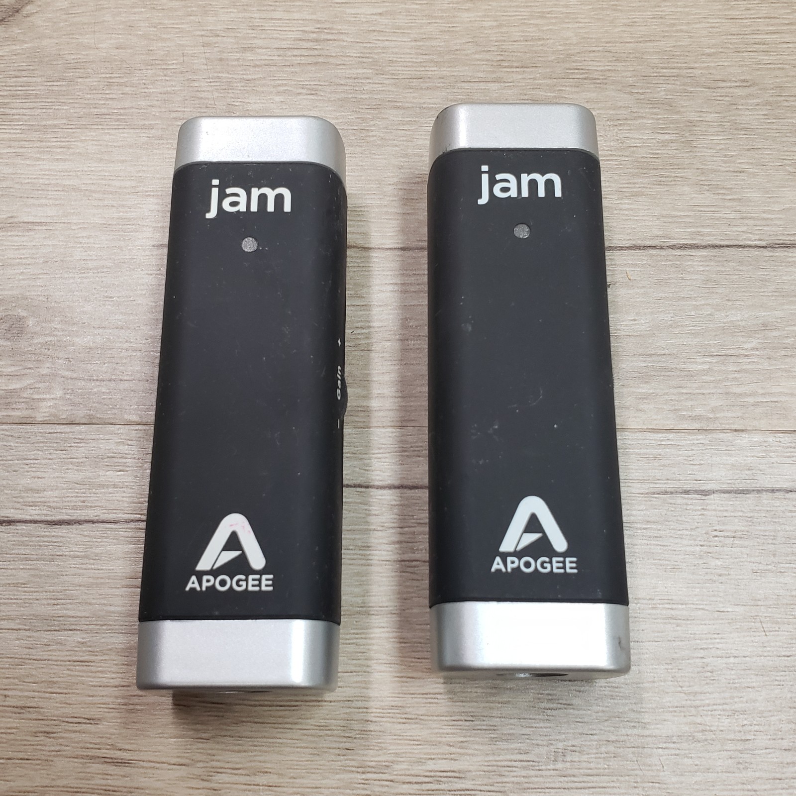 2 APOGEE JAM Studio Quality Guitar Input Interface- No Cables-Untested