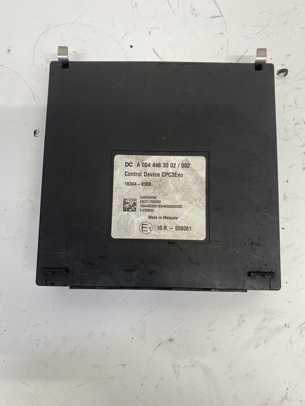 2020 Common Powertrain Control Module A0044460302 for Detroit Diesel (586-10200)