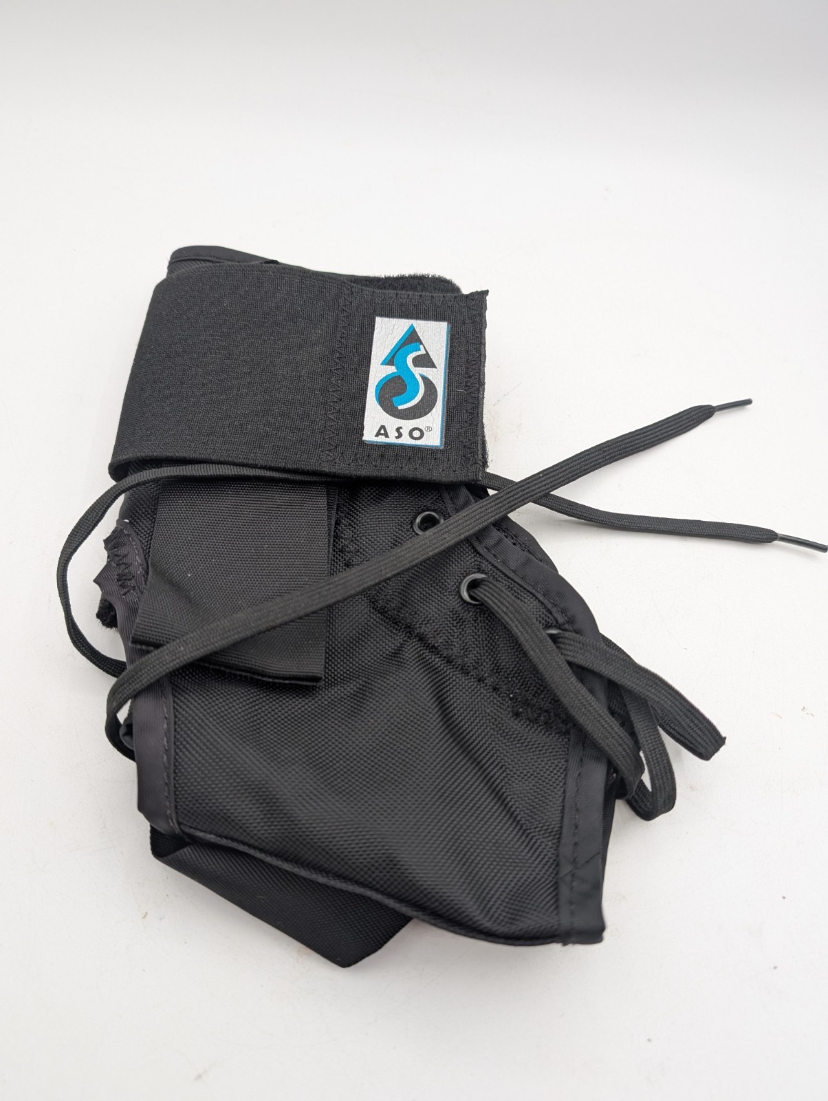 ASO Ankle Stabilizing Orthosis W/inserts (Black, Medium)