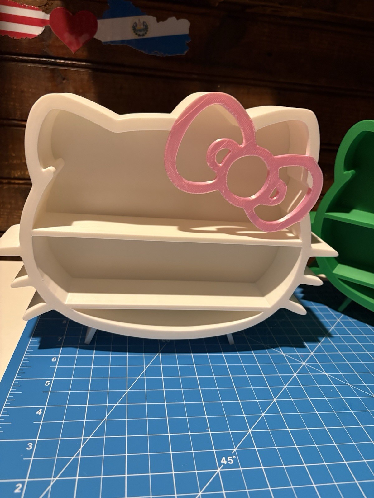 Hello Kitty Inspired Organizer Shelf – Cute Mini Display Stand with Bow