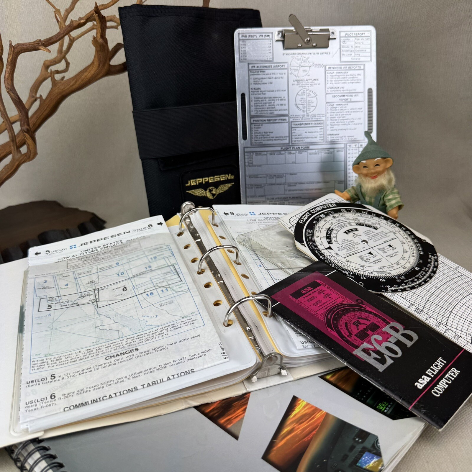 Lot of Jeppesen Aviation E6-B asa Metal Flight Computer,  Kneeboard, Manual