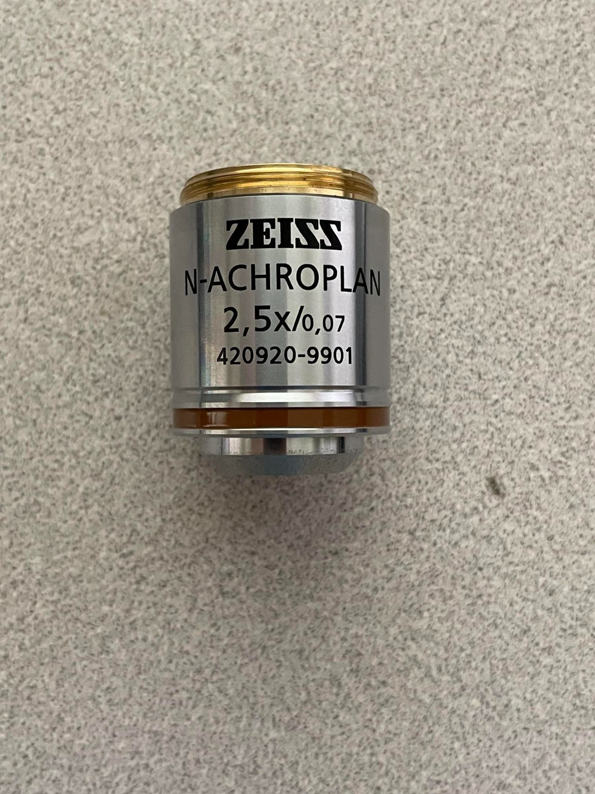 Carl Zeiss Axioscope Microscope 2.5x Objective N-Achroplan  M27 420920-9901