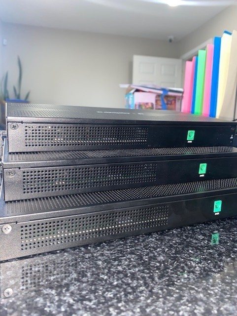 Ubiquiti EdgeRouter 12P and Rack Mount