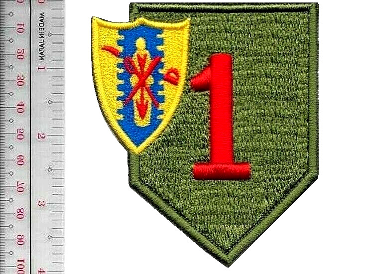 US Army Vietnam 1st Infantry Division 4th Cavalry Regiment Big Red One NO TARIFF