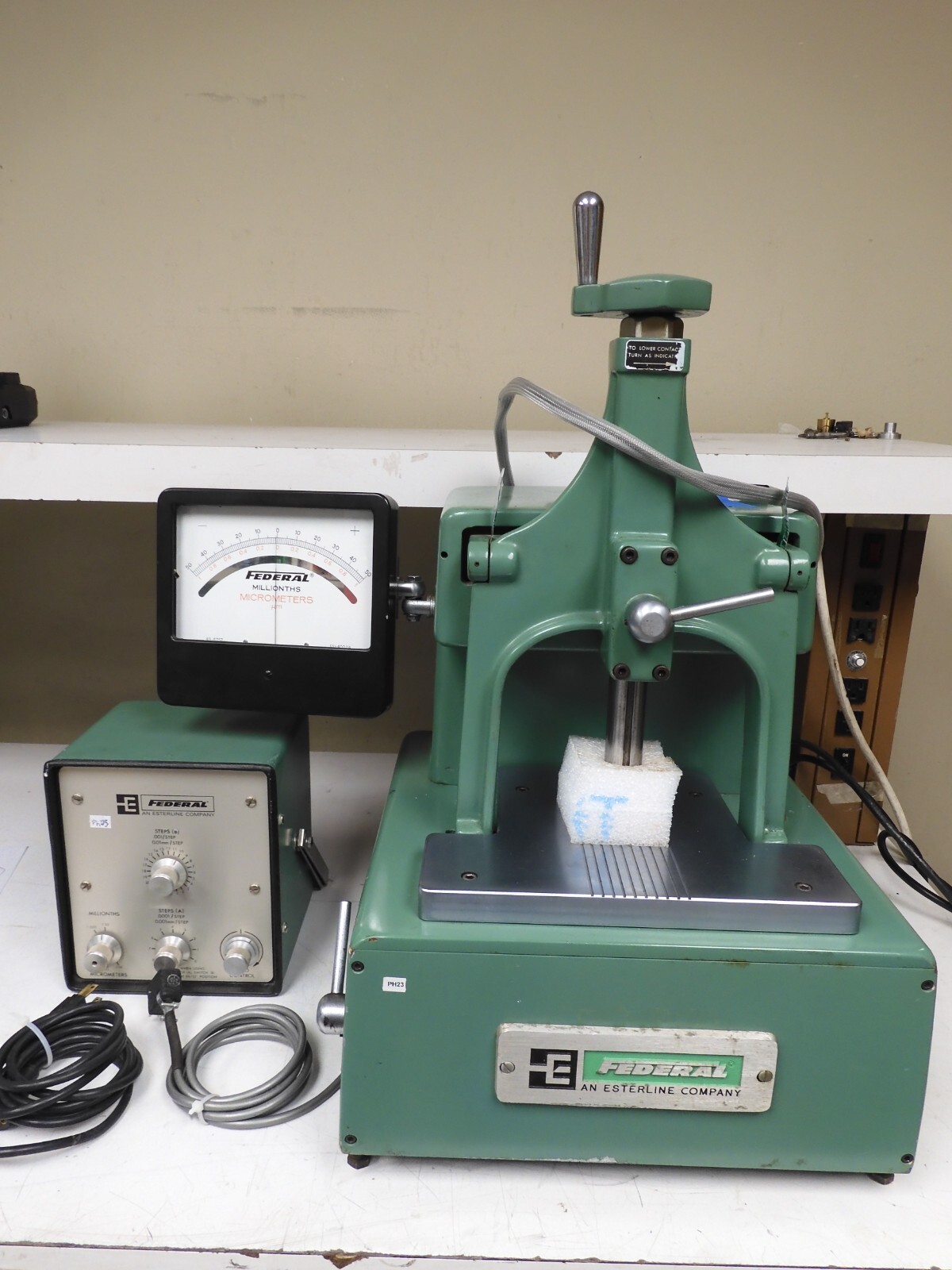 Mahr Federal - Model 130B-24 - 0-4" Gage Block Comparator/Calibrator - PH23