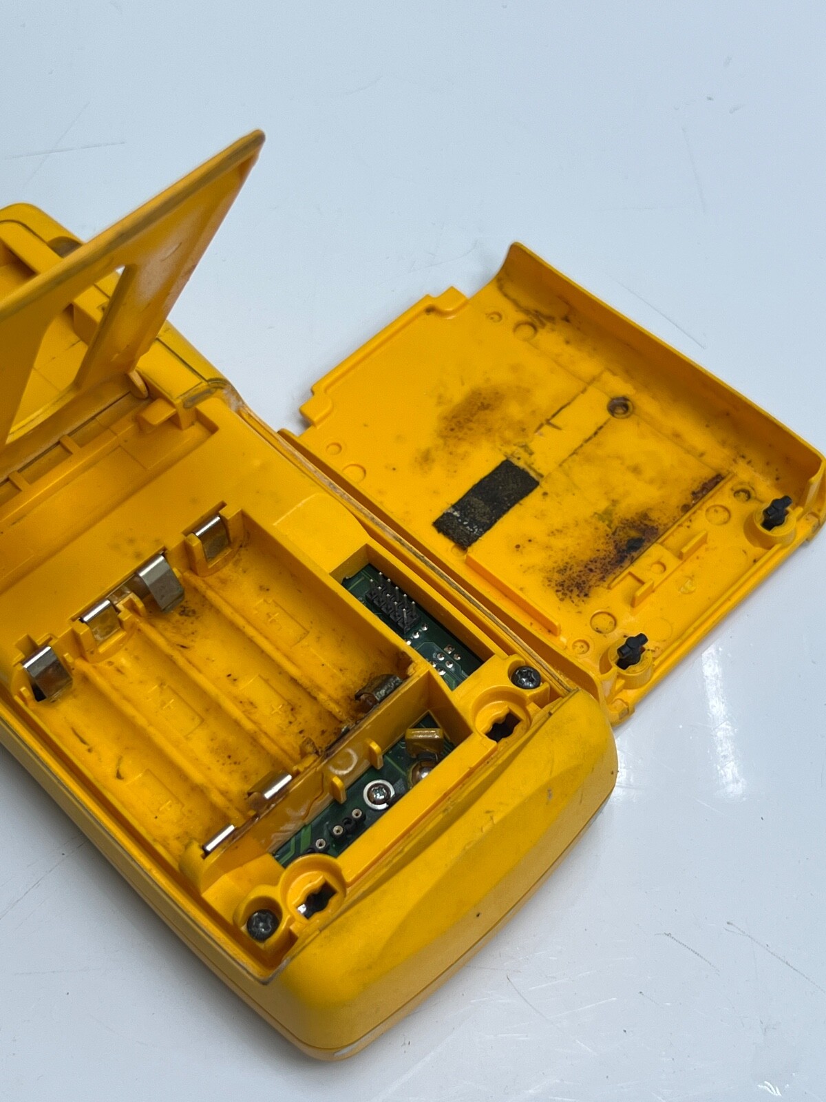 Fluke 725 Multifunction Process Calibrator (FOR PARTS)