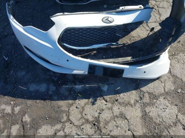 K900 2015 Glove Box 5028341