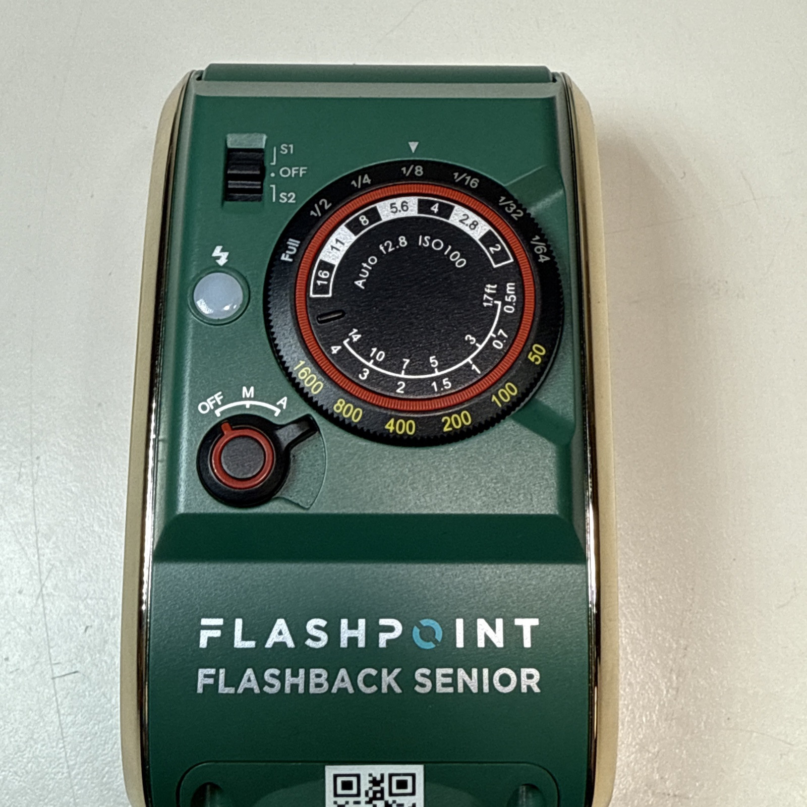 Flashpoint FlashBack Senior On-Camera Flash, Green. Tested