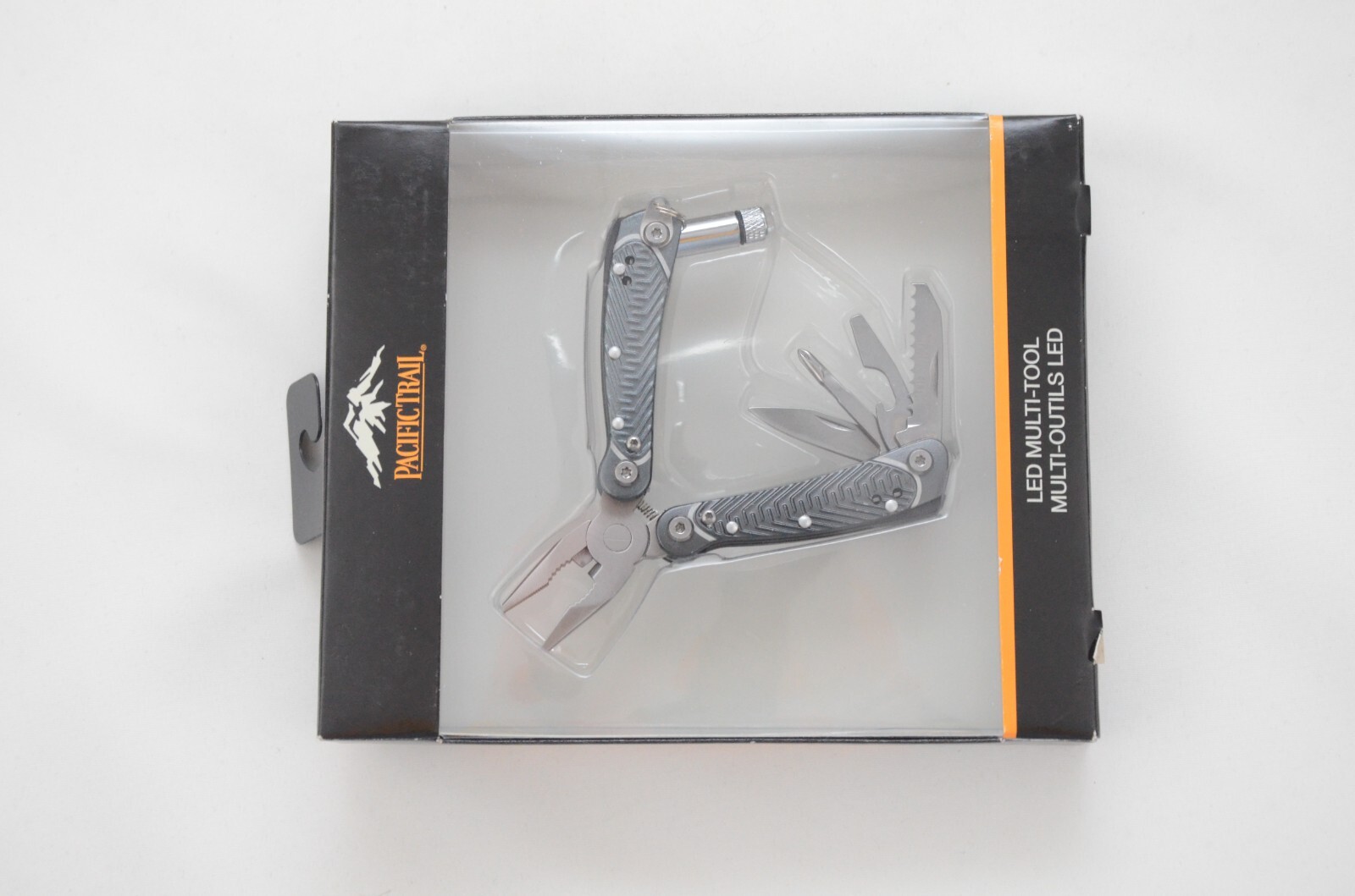 Pacific Trail LED Multi Tool Graphite New in Box 41PA1103