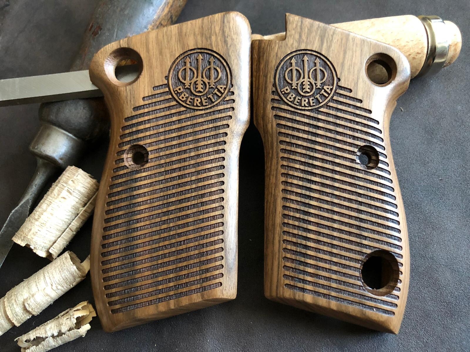 Beretta 1951 Walnut Wood Grips Handmade Lined Fits The Tariq. FAST USA SHIPPING