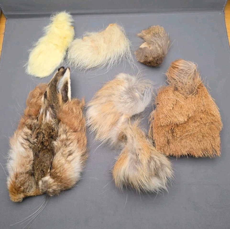 Lot Fly Tying Materials  Rabbit, Deer, Fox Fur Hares Mask