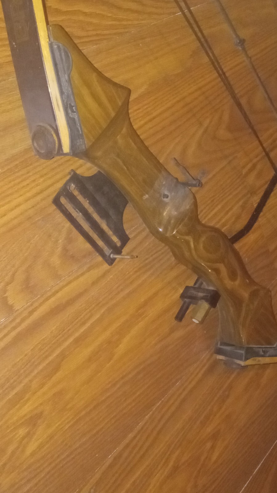Brown Bear Compound Bow Wood Brown 37" String Length