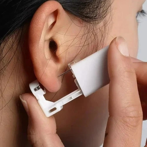 Disposable Ear Piercing Gun Kit Silver Stud Earrings DIY Home Self Piercing