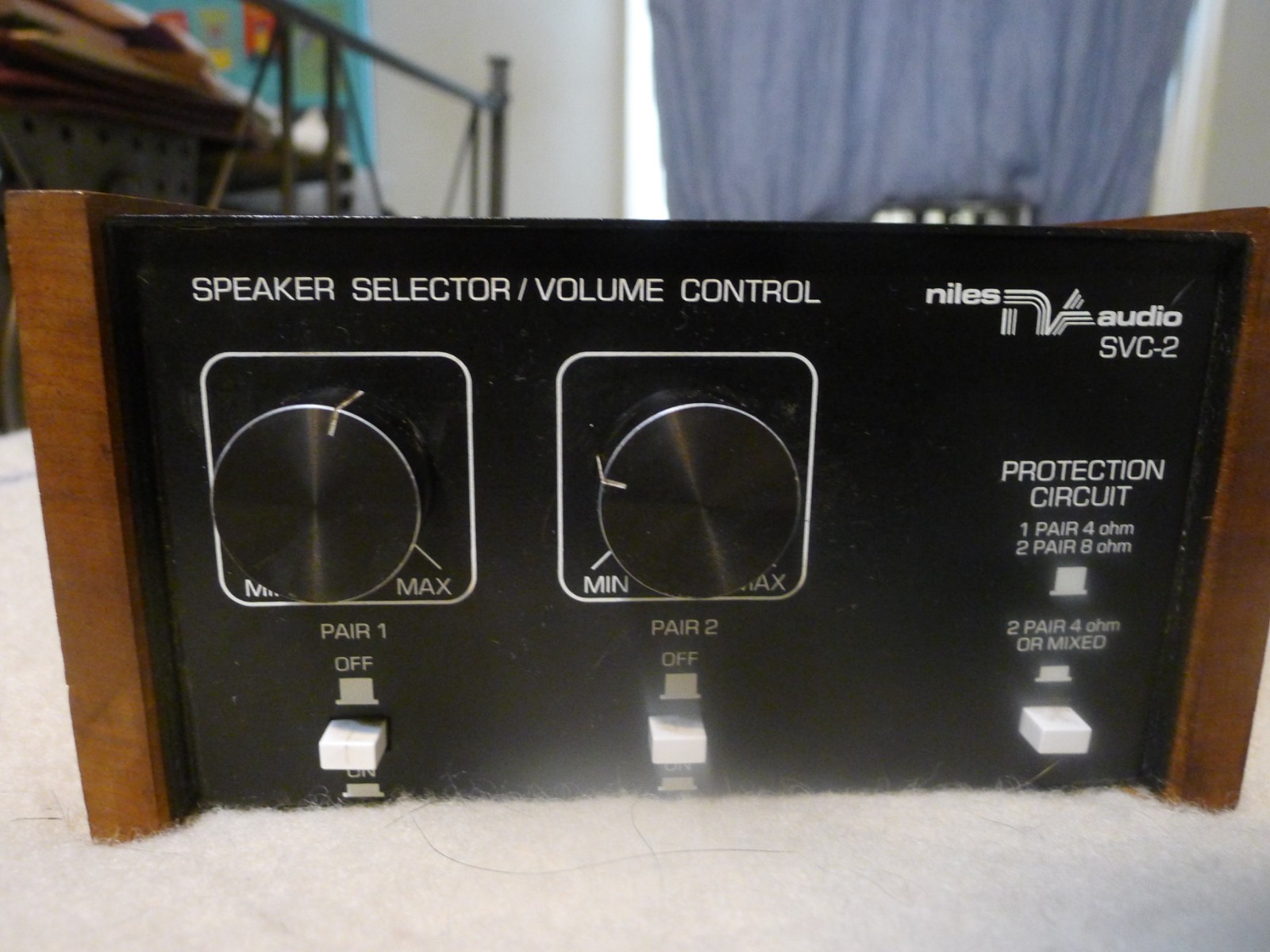 Vintage Niles Audio SVC-2 Speaker Selector / Volume Control Unit