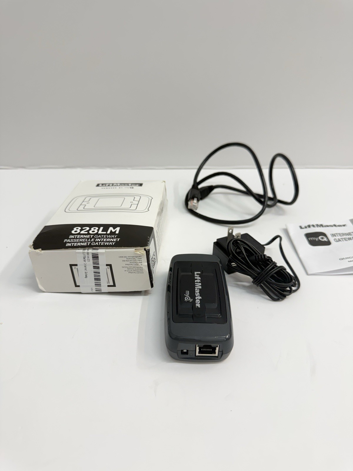 Liftmaster 828LM Internet Gateway Smartphone Control MyQ Technology Operators