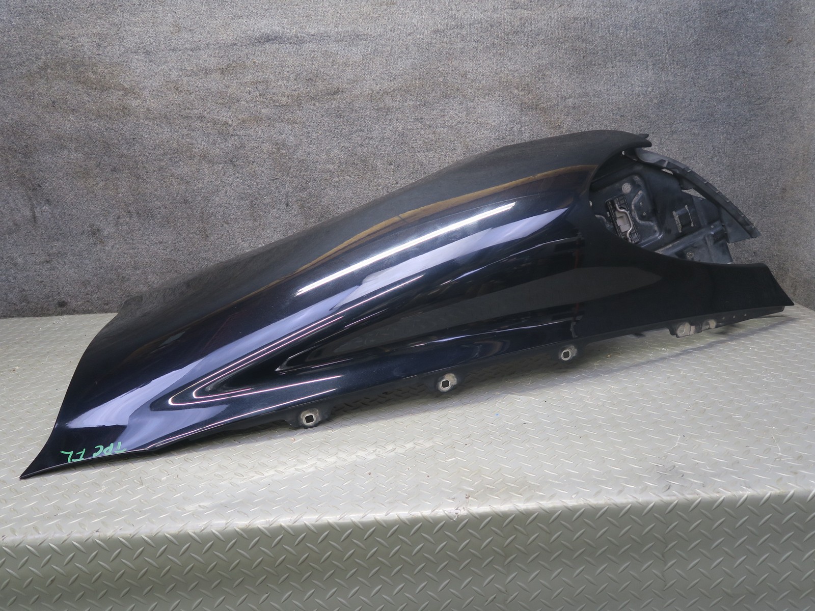 2011-2014 PORSCHE CAYENNE 958 FRONT LEFT DRIVER SIDE FENDER PANEL COVER BLACK