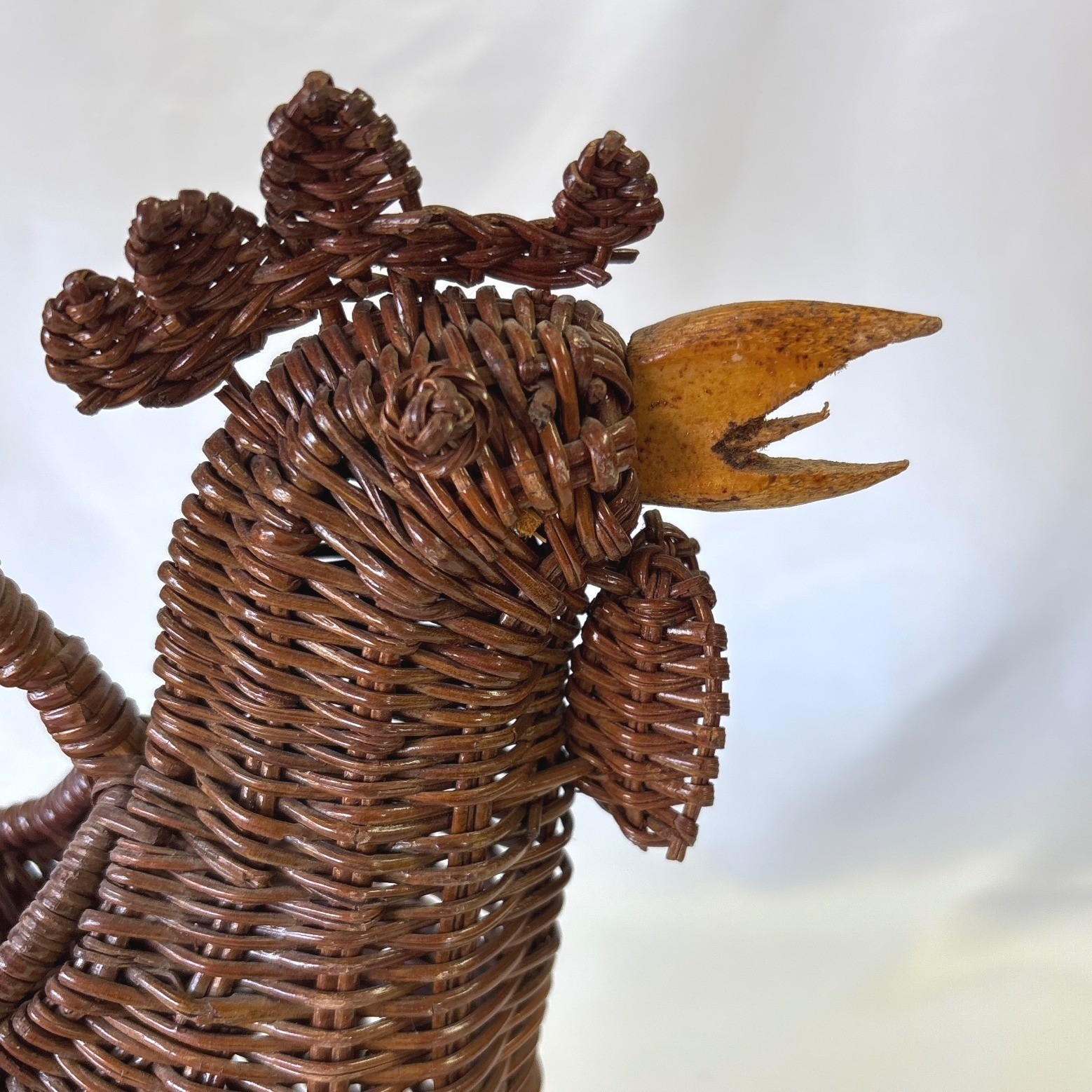 Vintage Wicker Rooster Basket Woven Rattan Chicken Farmhouse Decor Brown