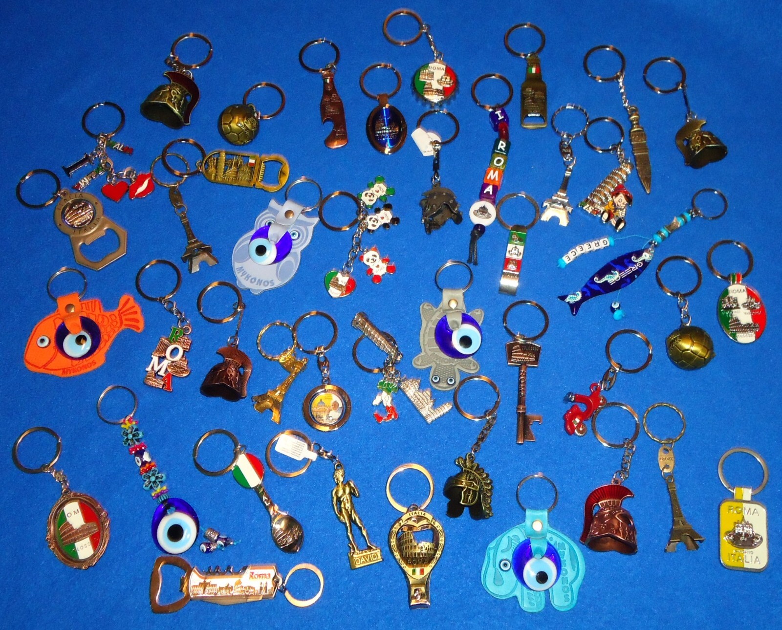 BRAND NEW EUROPEAN ITALY GREECE NEW ZEALAND FRANCE KEYCHAIN COLLECTOR'S ITEM