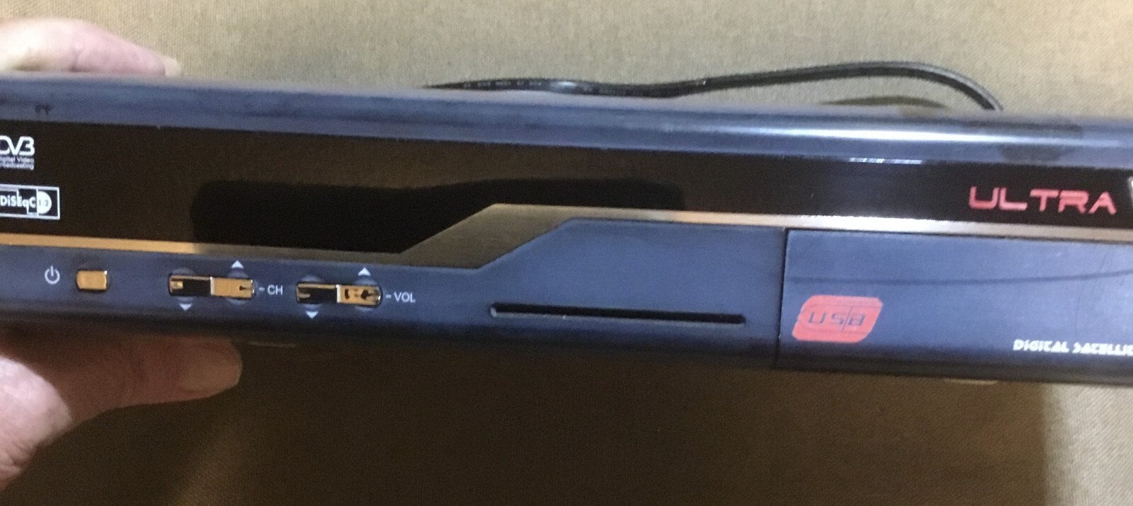 Viewsat VS2000 Ultra Digital Satellite Receiver (please fully read description)