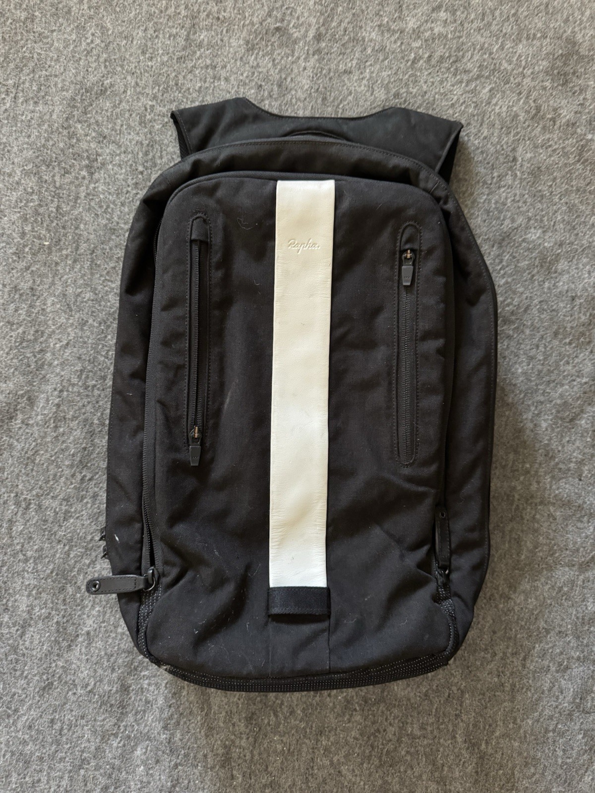 RAPHA Backpack Bag Cycling Commuter Fixed Reflective Black 14L Expandable RARE