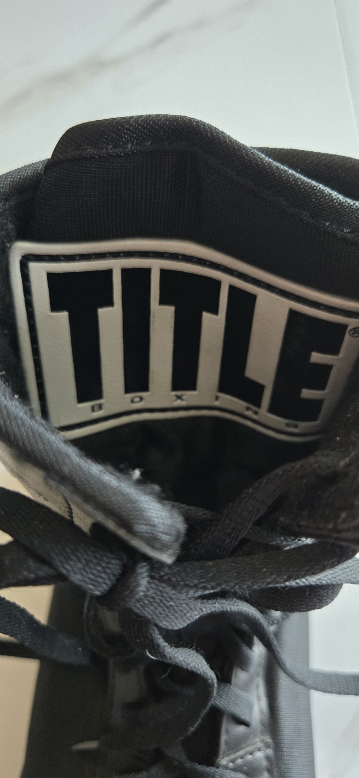 TITLE Boxing High-Top Boxing Shoes Size 8 Mens