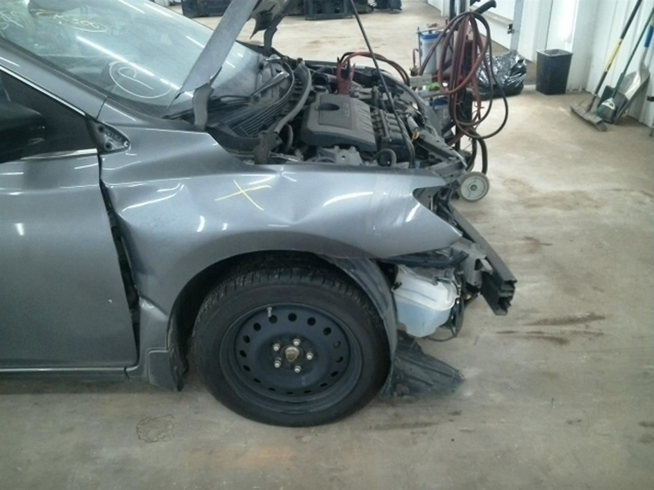 Passenger Right Front Spindle/Knuckle Fits 11-25 LEAF 104727338