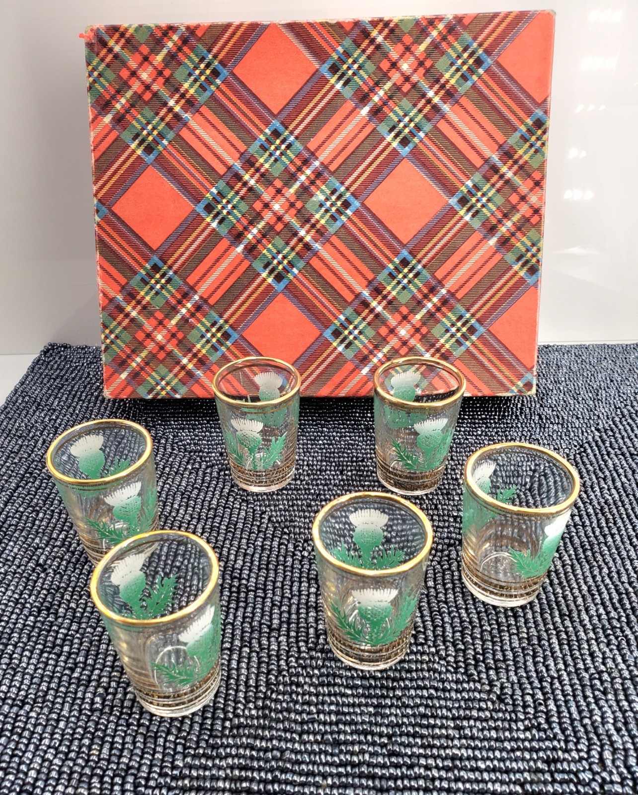 Set of 6 Small Vintage Scottish Thistle Glasses (Souvenirs) (NAV1)