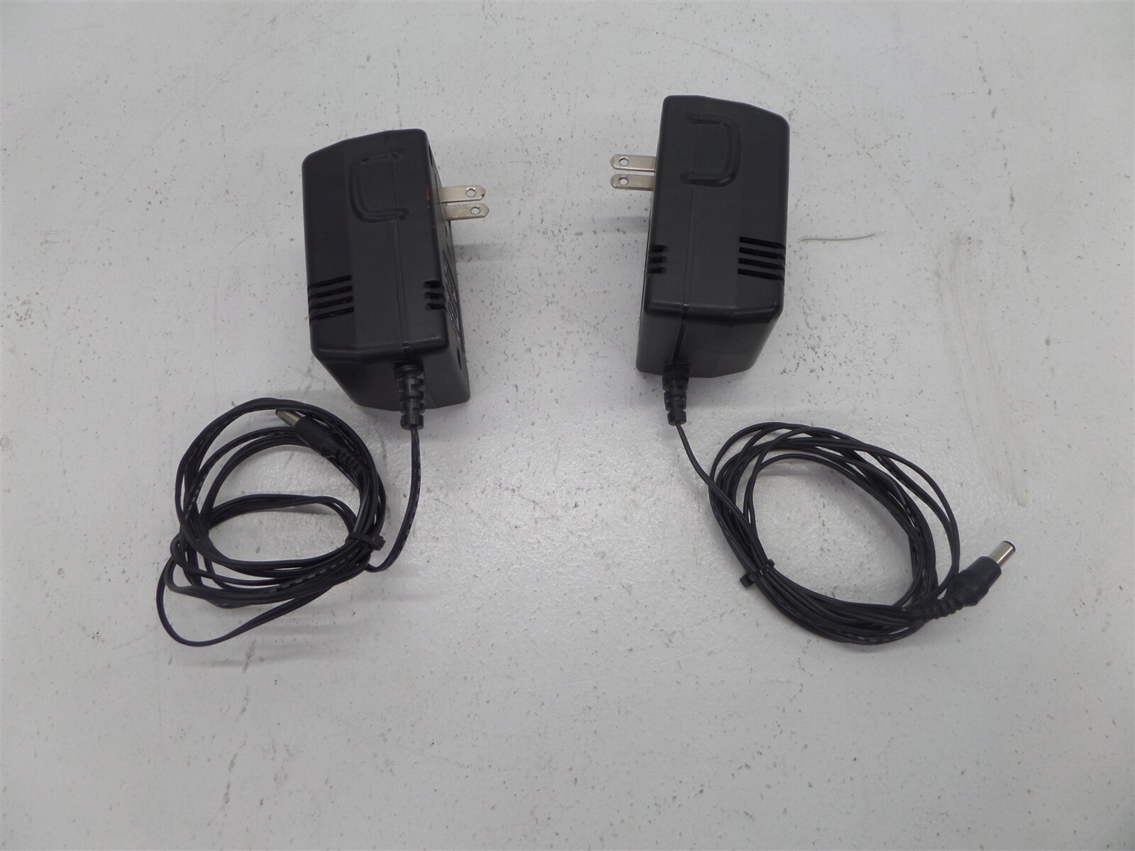 Fluke DSP-2000 & DSP-2000SR Digital Cable Analyzers
