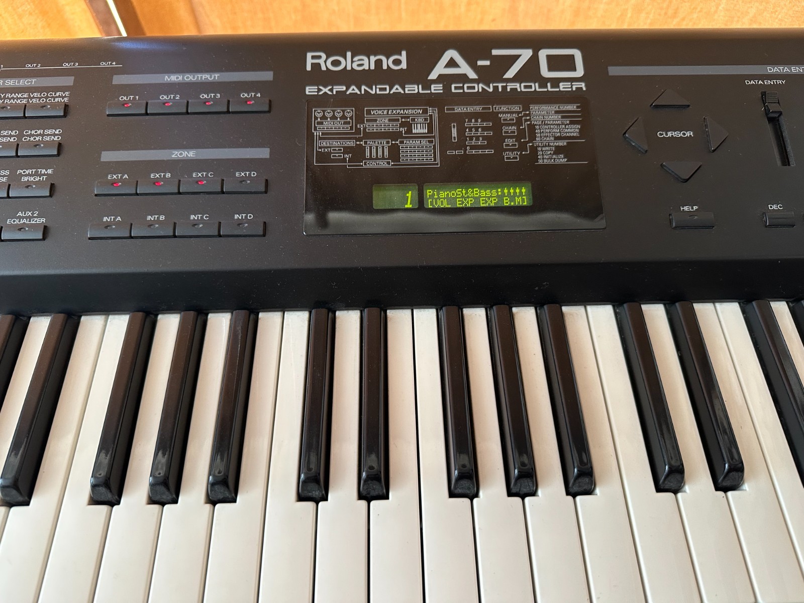 Roland A – 70 keyboard Controller with expansion card excellent condition