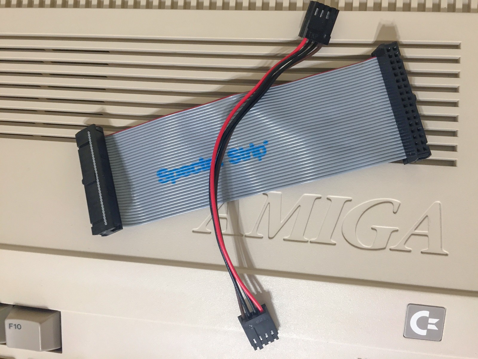AMIGA A500 FLOPPY DISK DRIVE RIBBON AND POWER CABLE KIT