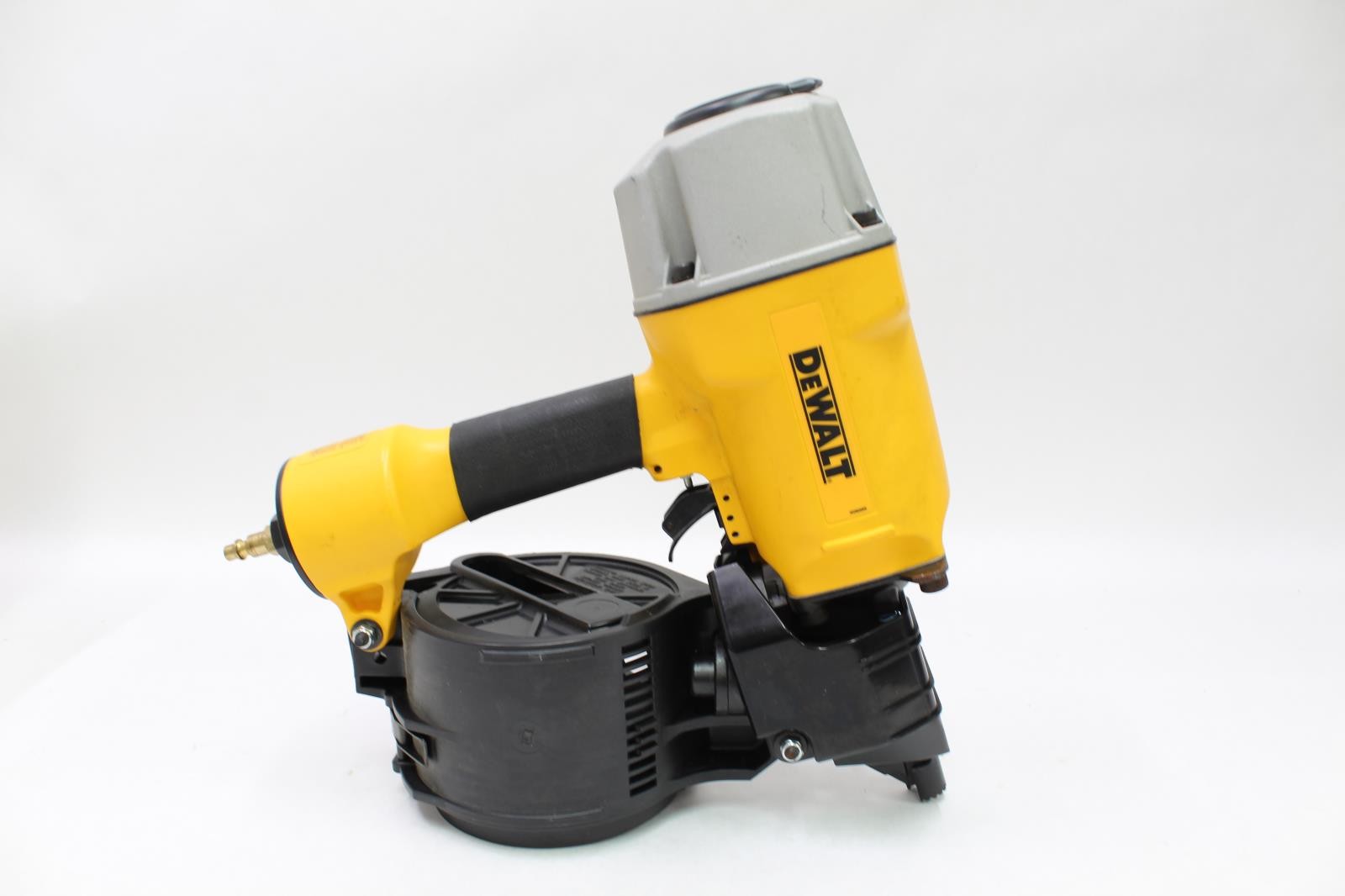 Dewalt 15 Degree Pneumatic Coil Framing Nailer - DW325C