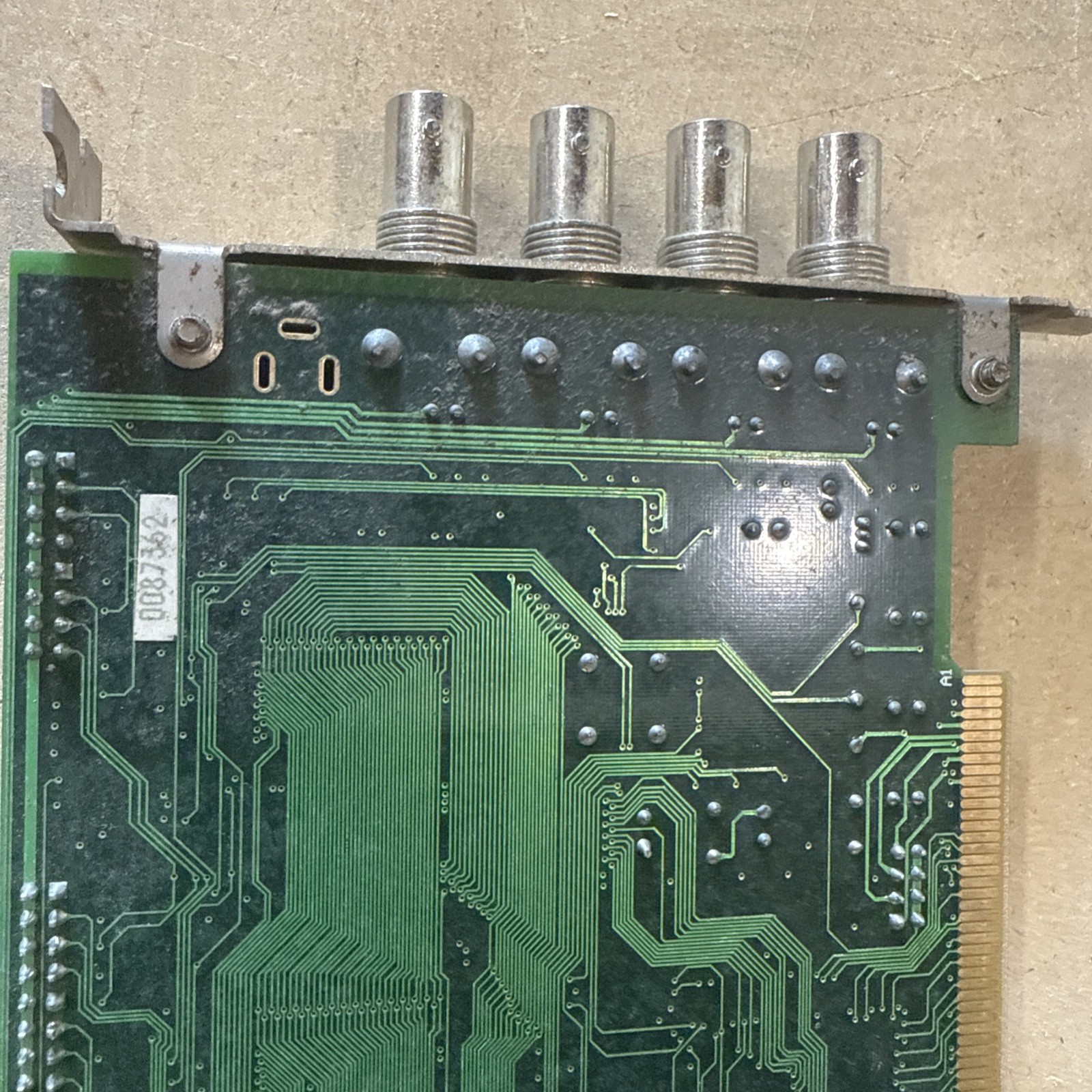 16-Channel PCI DVR Capture Card BNC Inputs