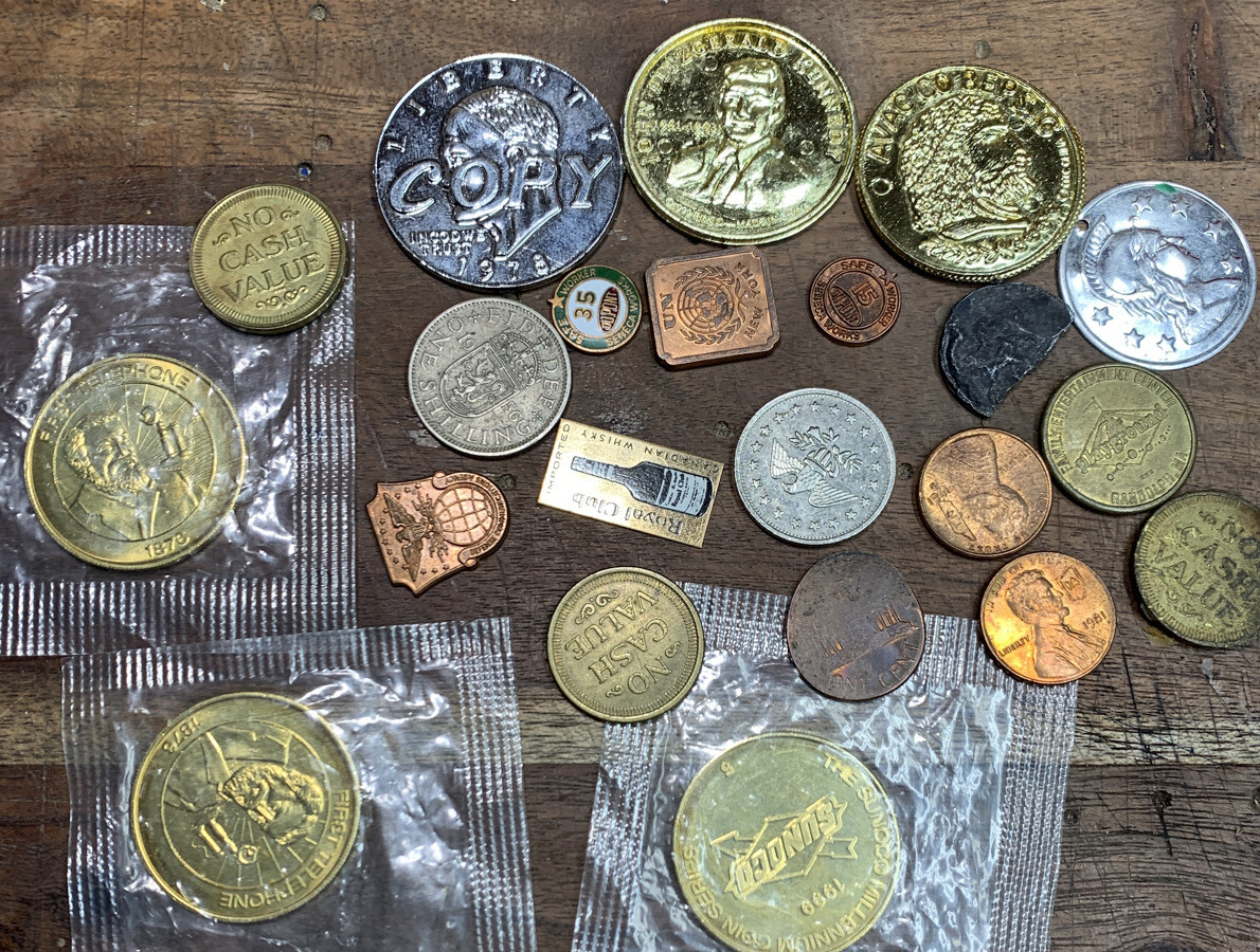 Novelty Coin & Other Small Pieces, 3 Oz., See Both Sides - D/2/2/50 - Sunoco