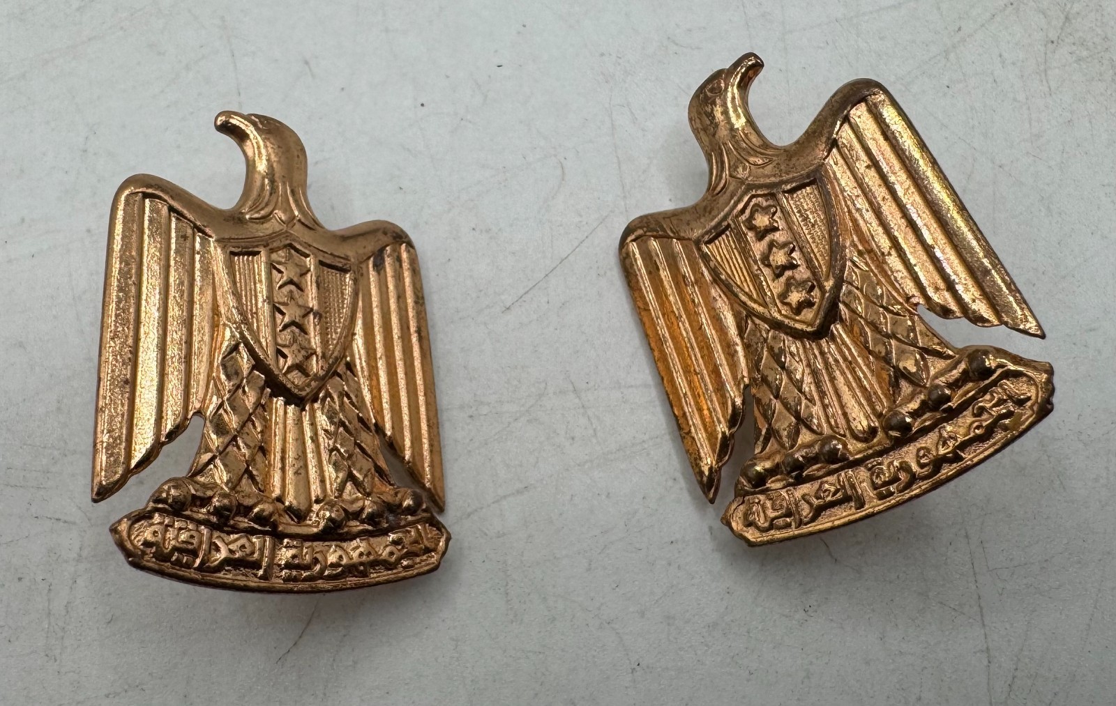 Vintage PAIR Saddam era Iraqi Army Officer Shoulder Board Insignias Pins Eagles