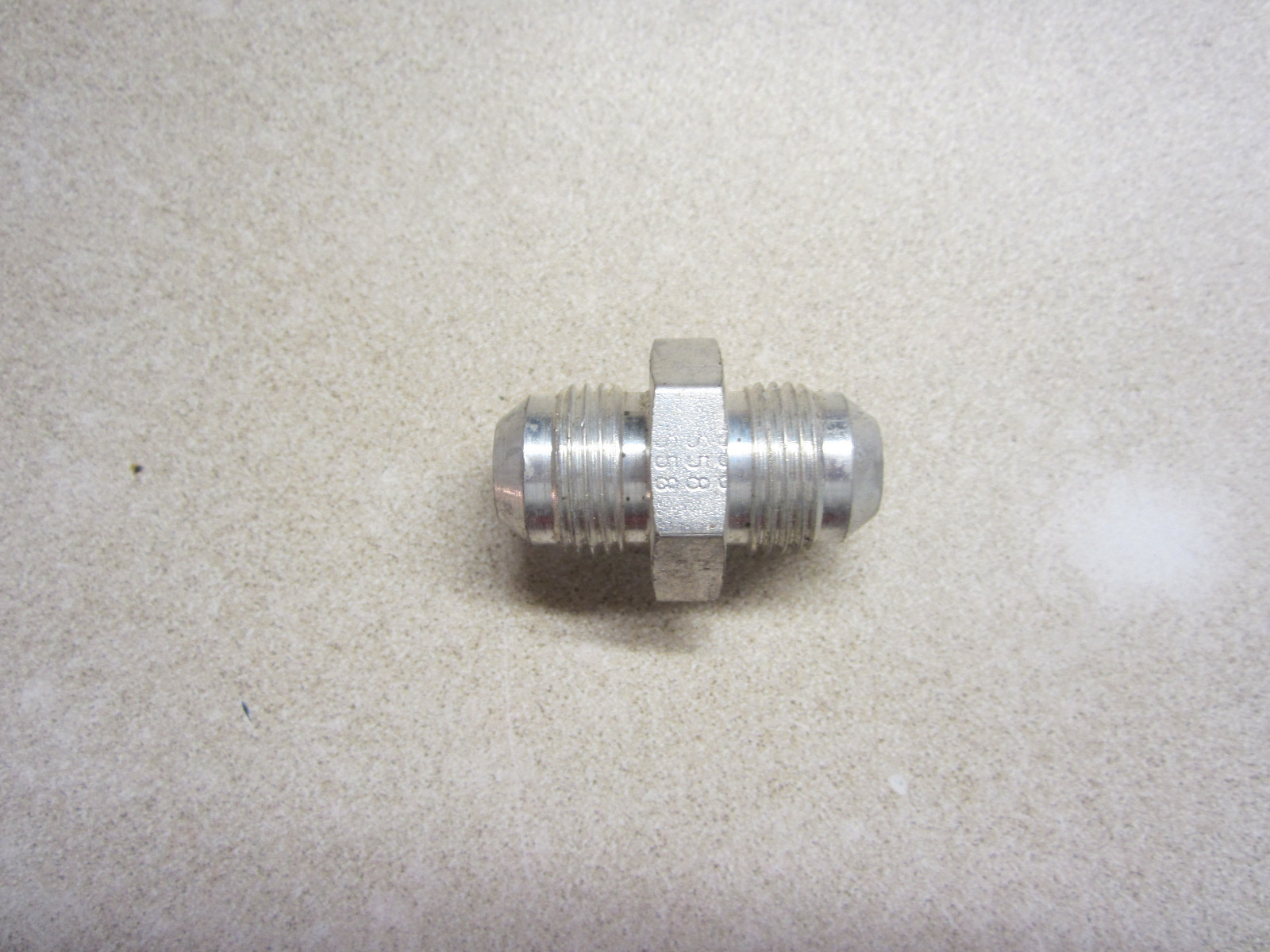 Massey Ferguson 356860X1 Fitting