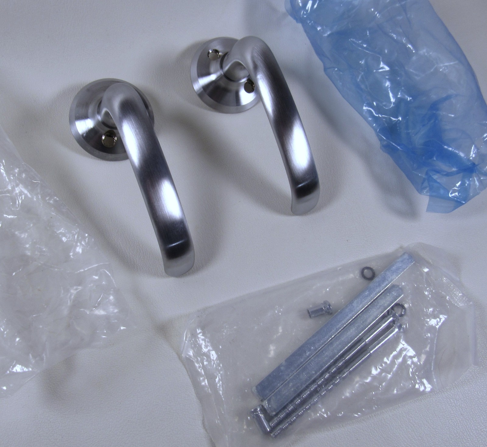 Assa Abloy 6640 Sprung Lever Classic Satin Chrome Handles Pair Set Lot of 2 New