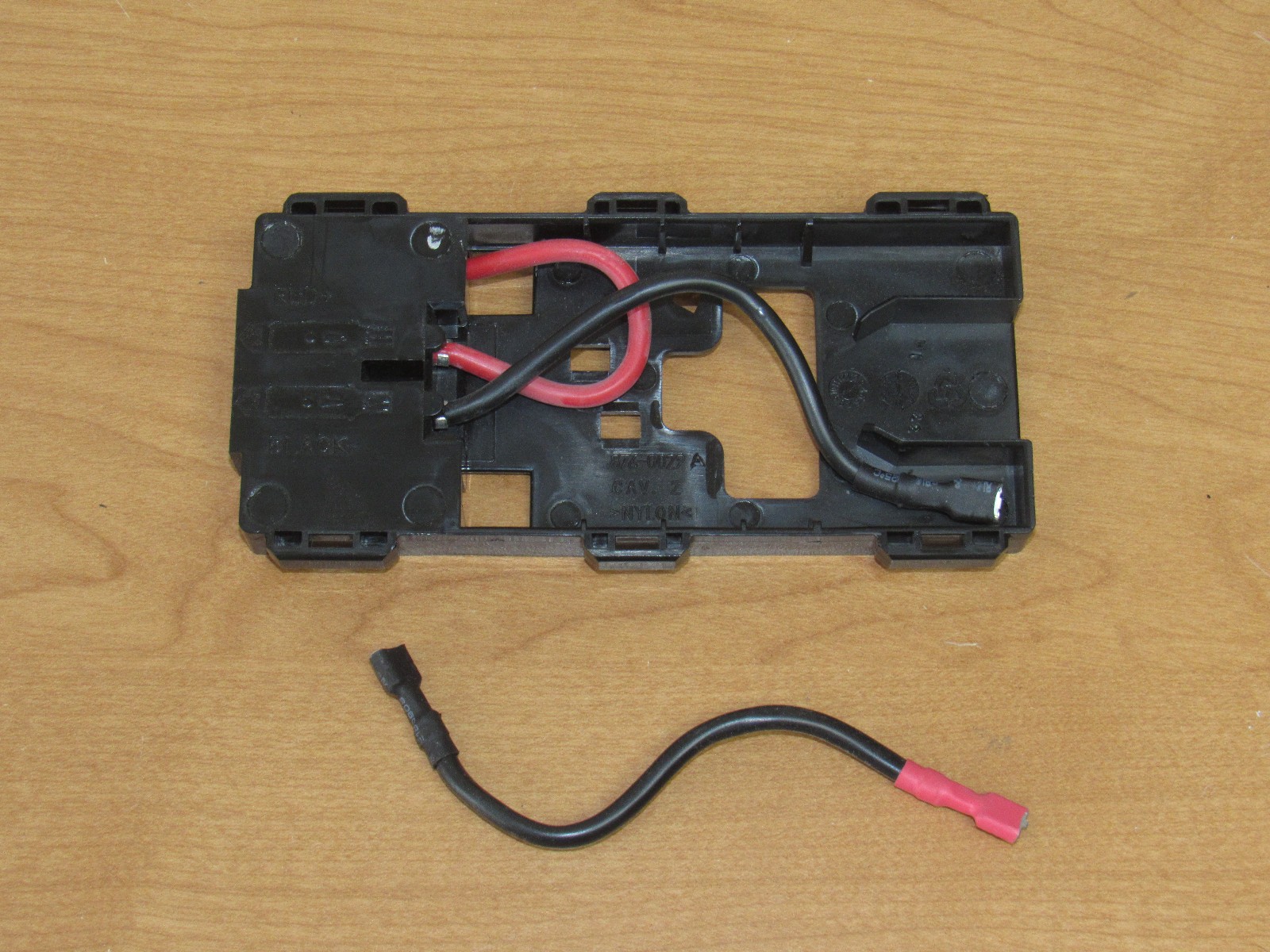 APC 876-0029A UPS Battery Coupling/Connector & Wiring Only for BR1000G BR1500G