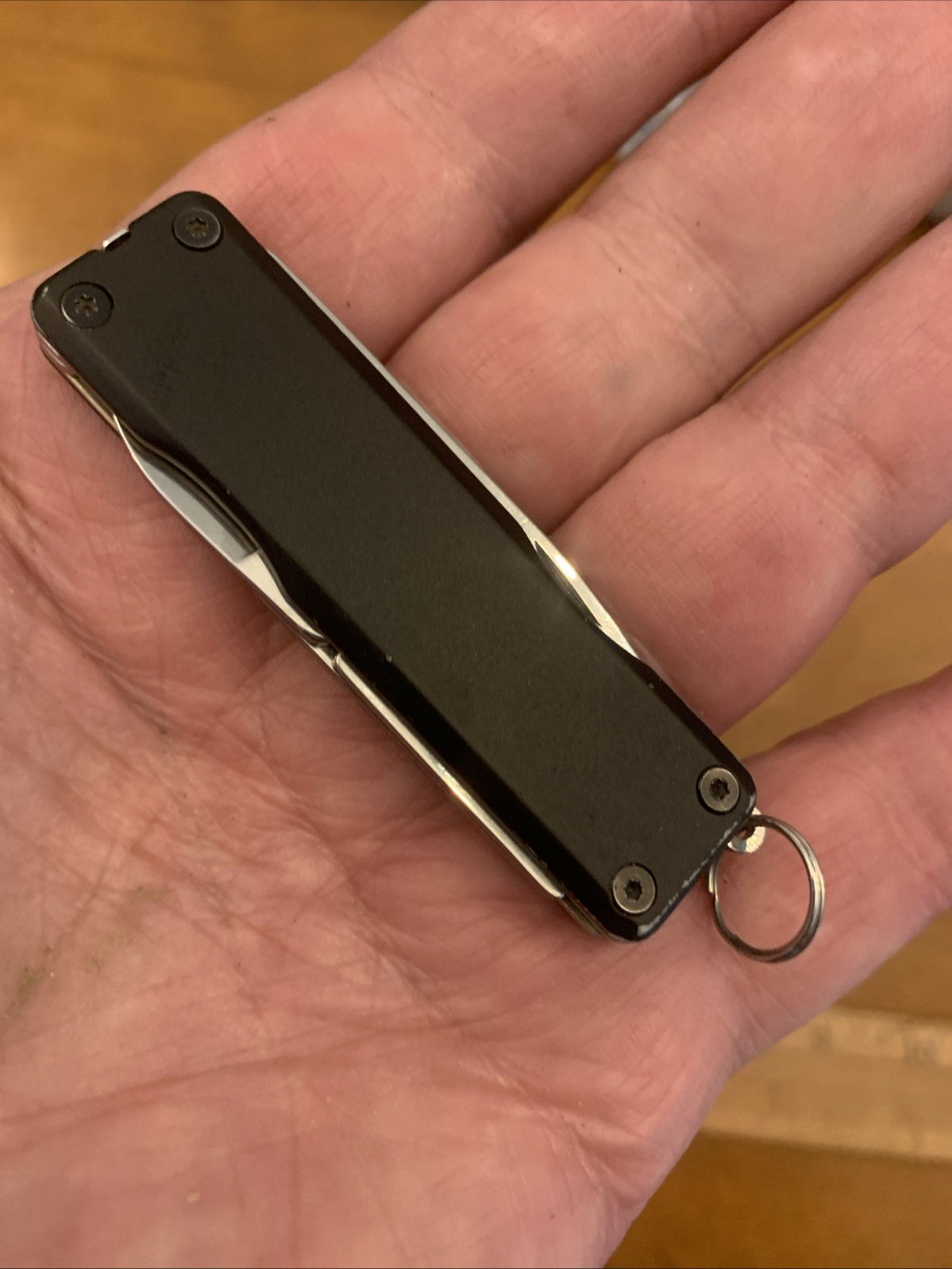 Otacle K1 Keychain Multi Tool