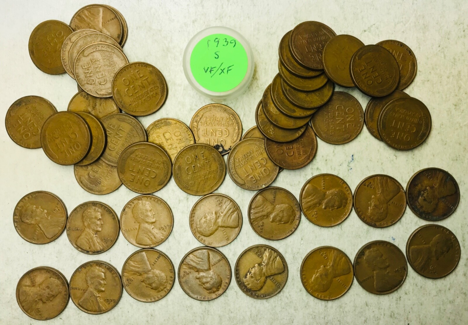 1939 S Lincoln Cents 50 coin roll, mostly higher grade circulated, from estate