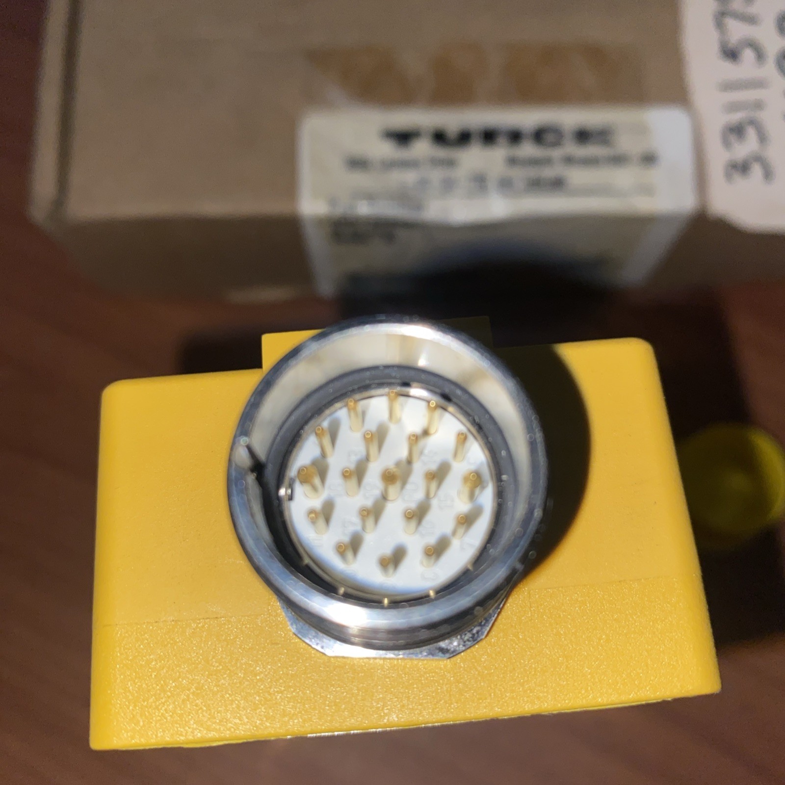 TURCK 1DET328967 MULTIBOX JUNCTION BOX 8 PORT 5 PIN