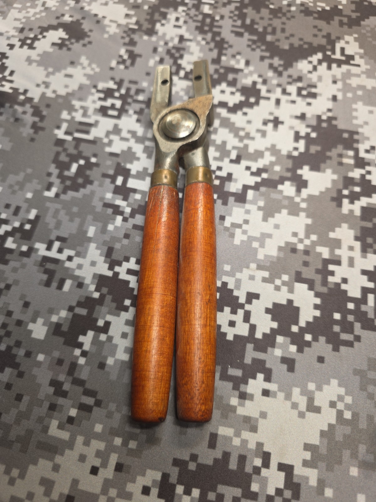 LYMAN SINGLE CAVITY DOUBLE CAVITY BULLET MOLD HANDLES MOULD HANDLE RELOADING
