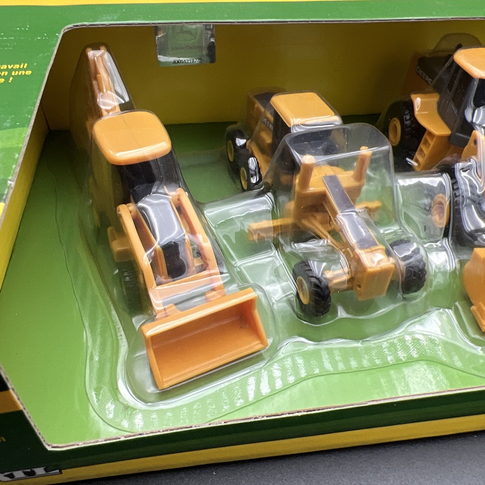 2009 Ertl John Deere 5-piece Construction Set