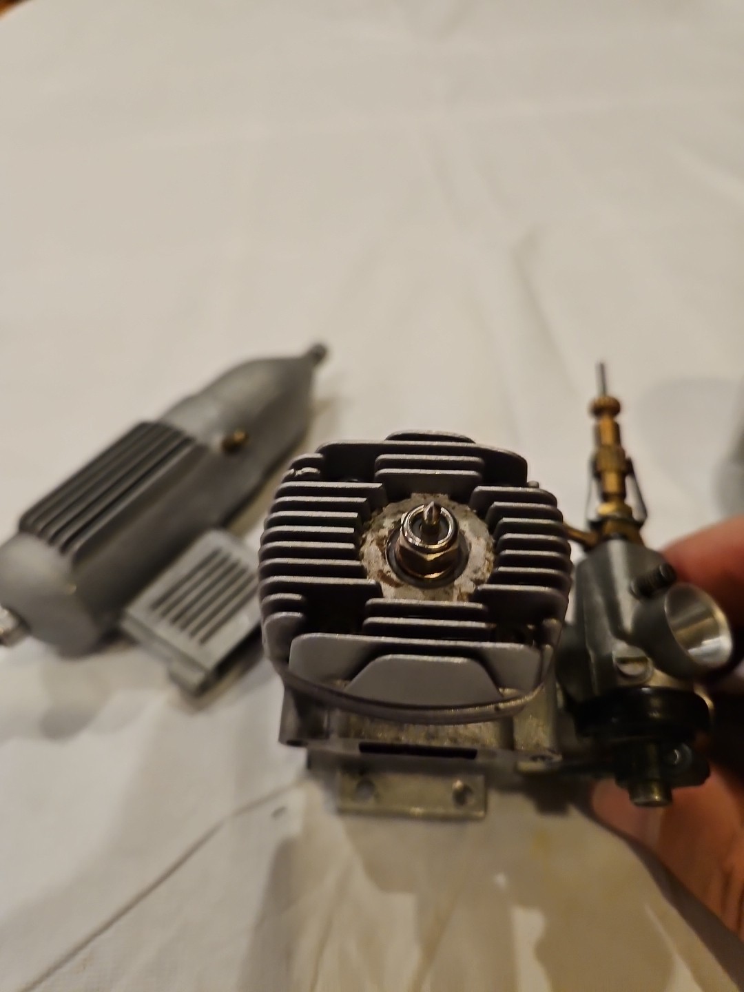 Supertigre 45R/c Model Airplane Engine With Extra Parts