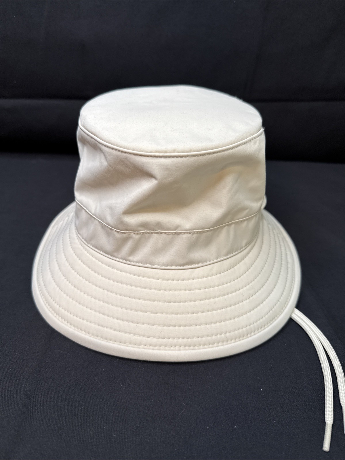 Tilley LTM1 Airflo Bucket Hat, Light Stone, Small