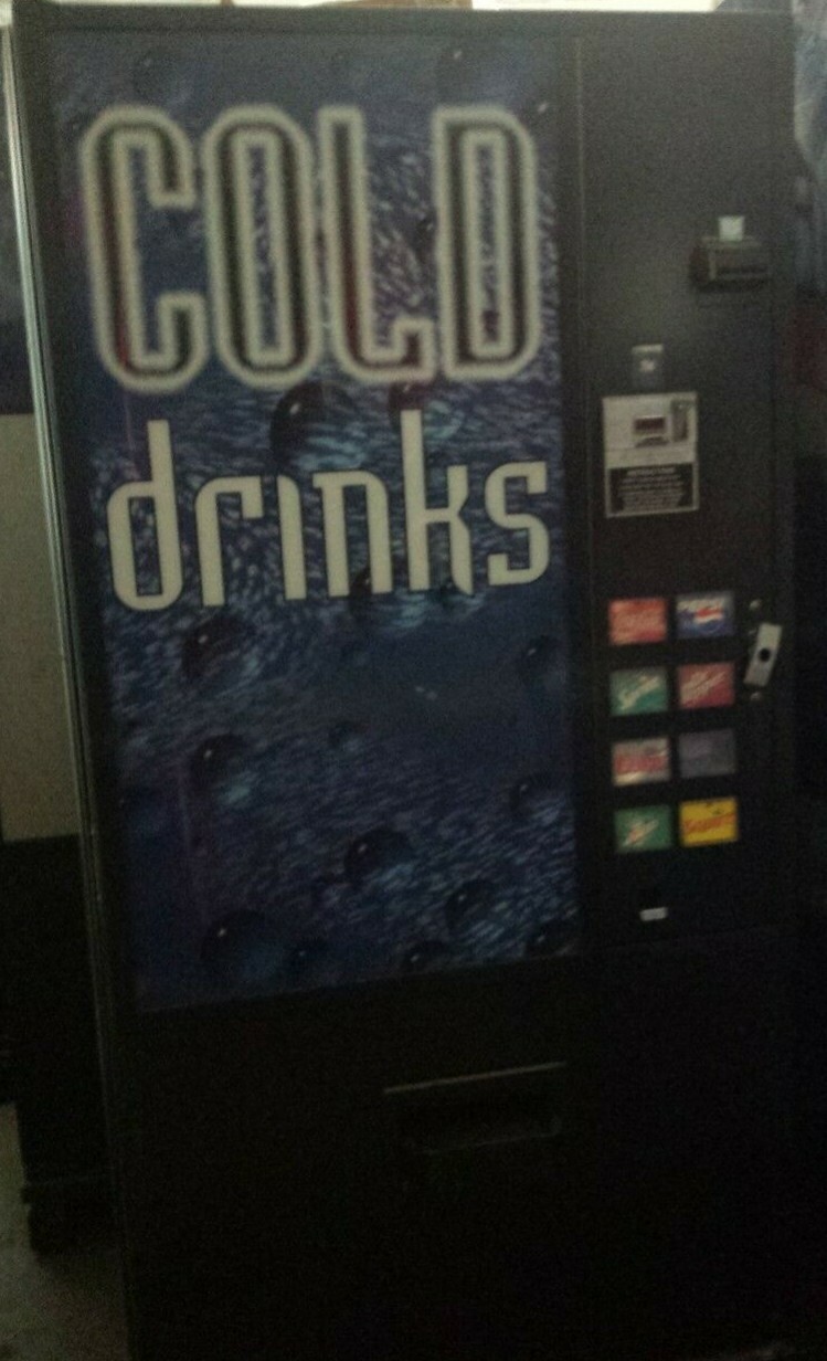 Dixie Narco 368-8 Flat Front Soda Vending Machine - 12 oz. cans, W/Bill Acceptor
