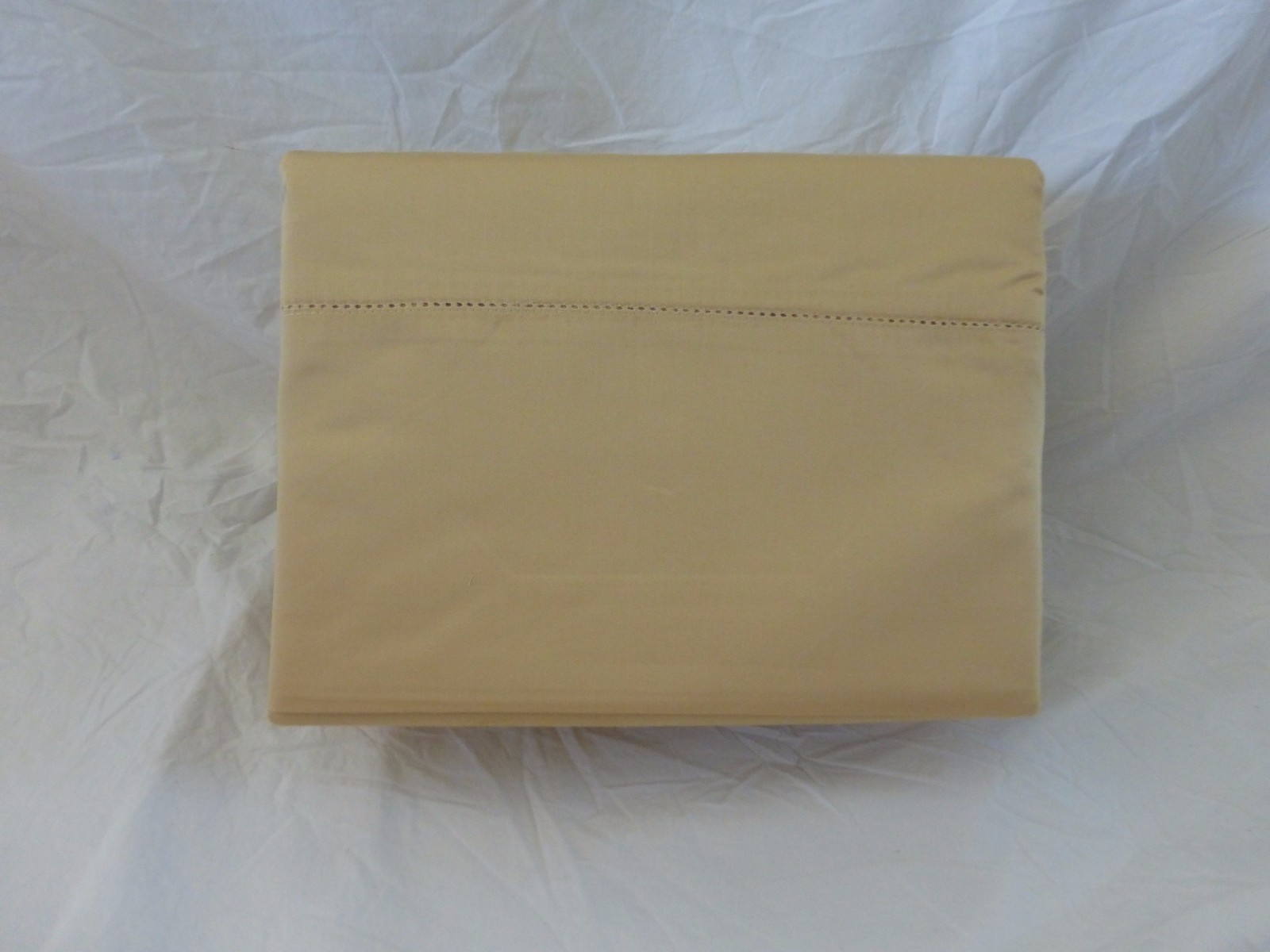 4 pc Andiamo Wrinkle Resistant King Sheet Set NIP
