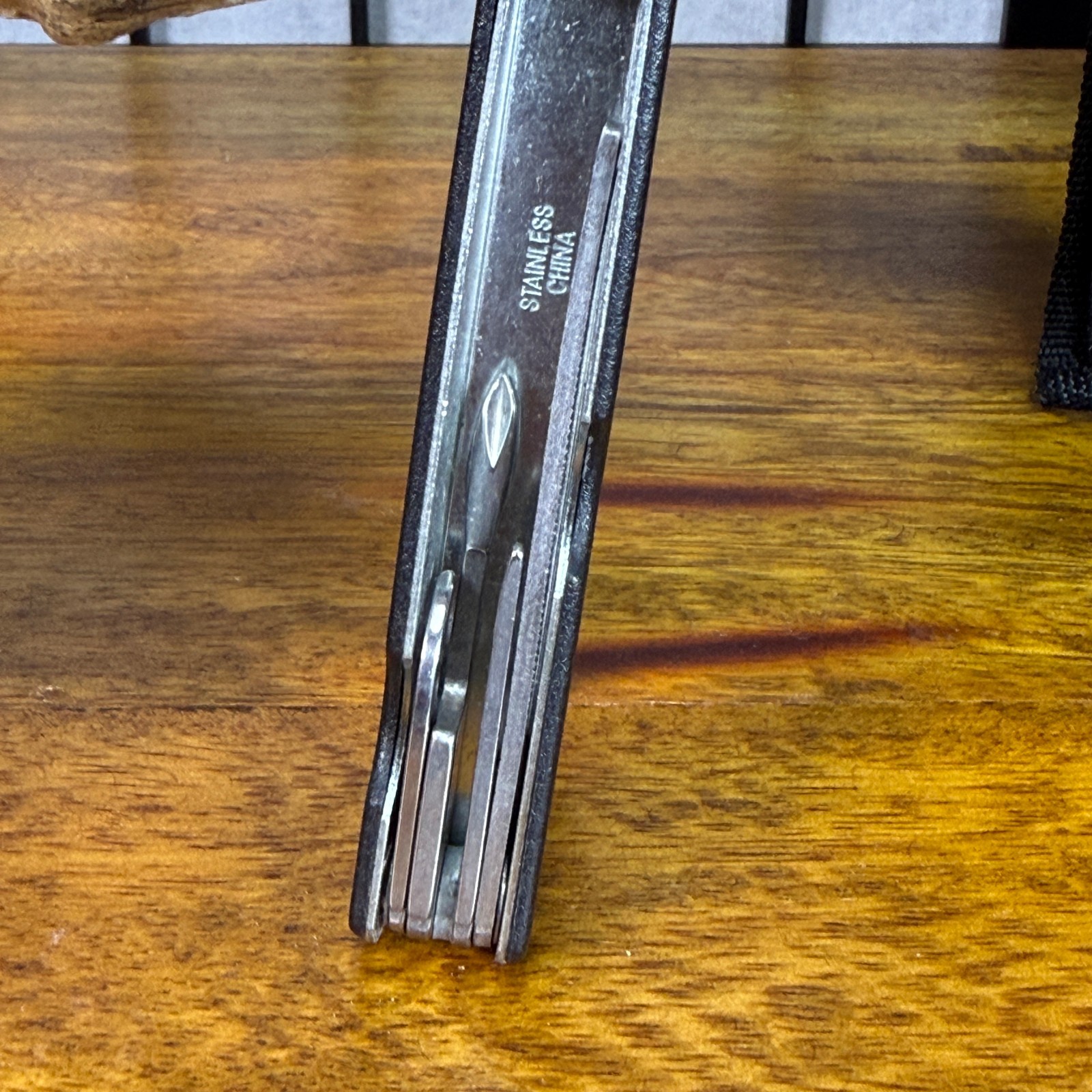 Steeledge Multi Tool with Sheath