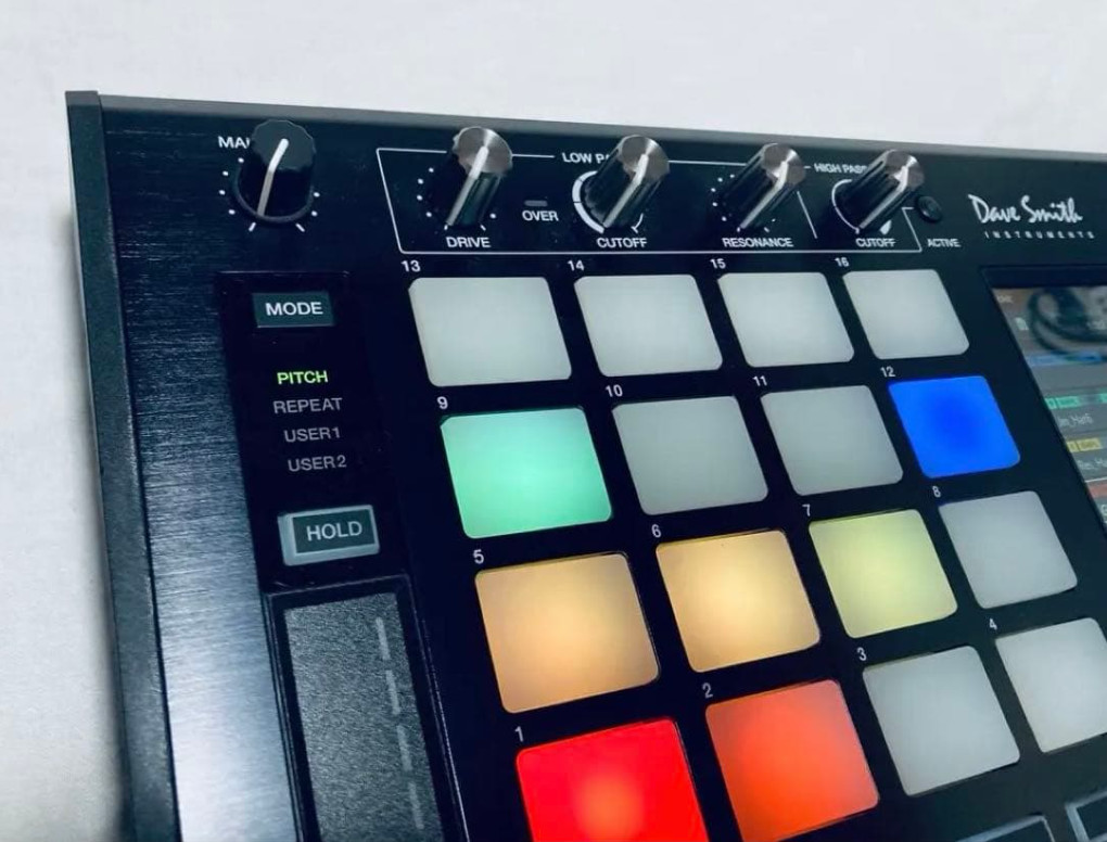 Pioneer TORAIZ SP-16 Pro DJ Sampler MIDI Sequencer Drum Machine SP16 Tested