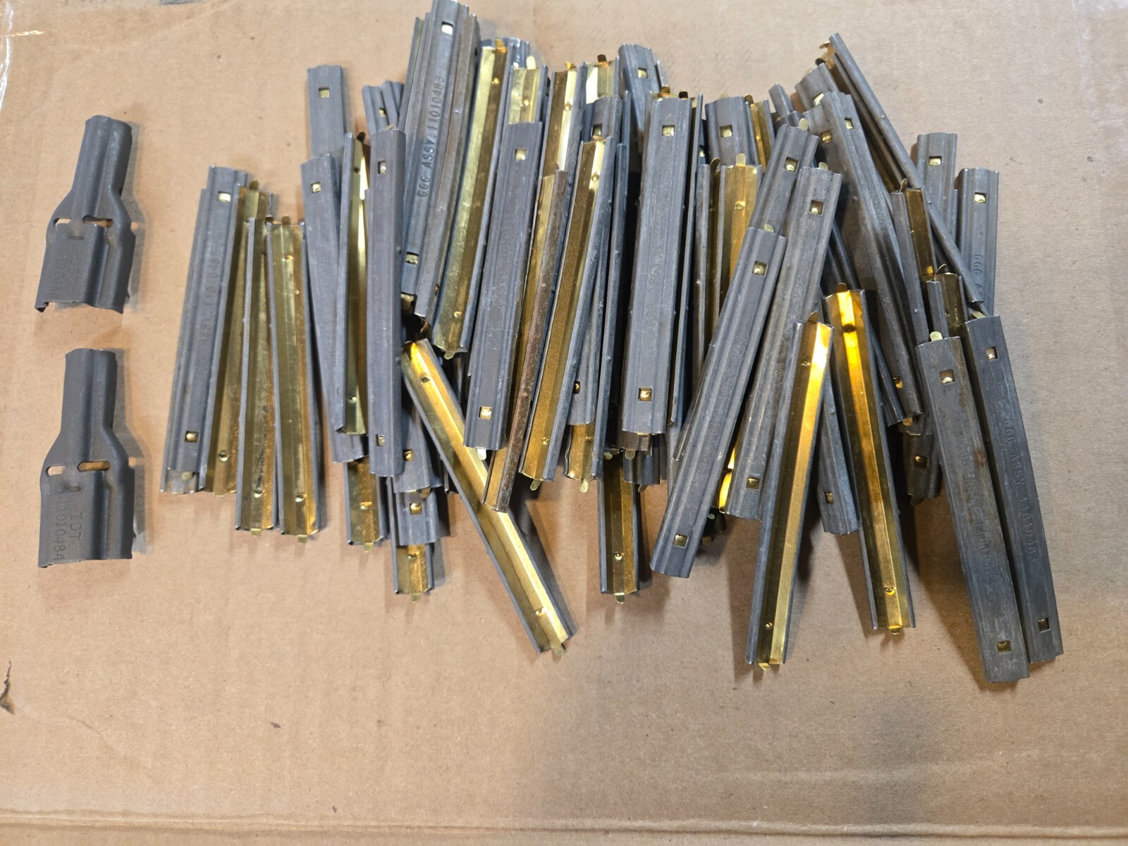 USGI STRIPPER CLIPS WITH SPOONS 5.56/.223 LOTS OF 100 With Speed Loaders