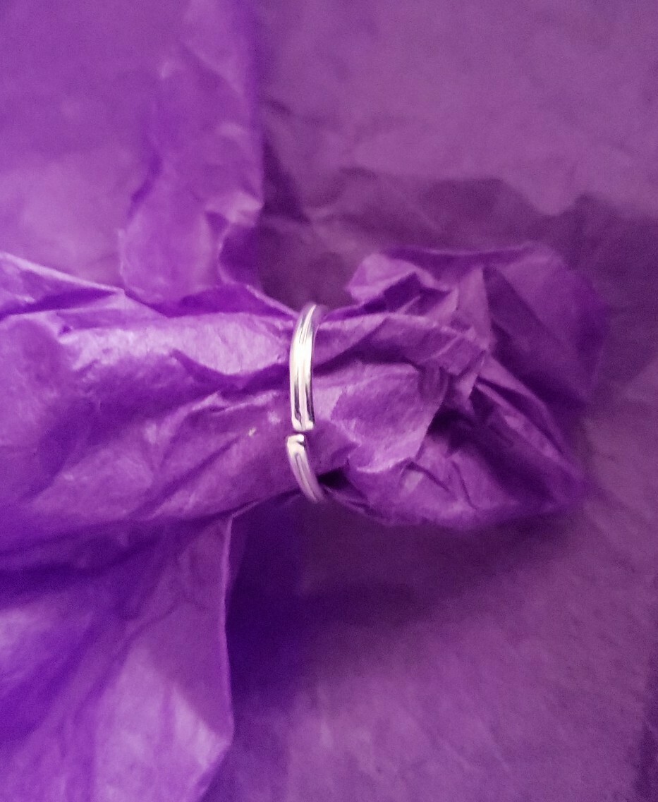 Hand made sterling silver toe ring, plated with pure silver and e-coat.